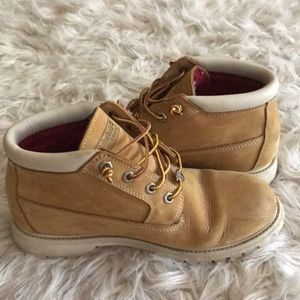 Timberland low rise waterproof booties
